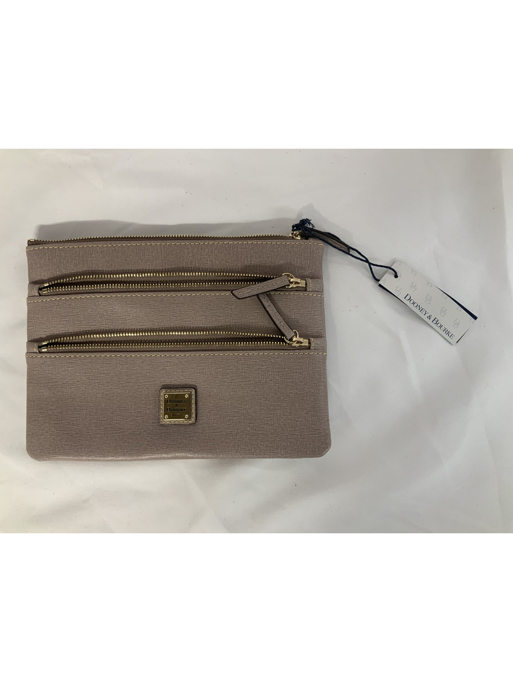 Dooney and bourke large triple zip wristelt-MISSING THE WRISTLET